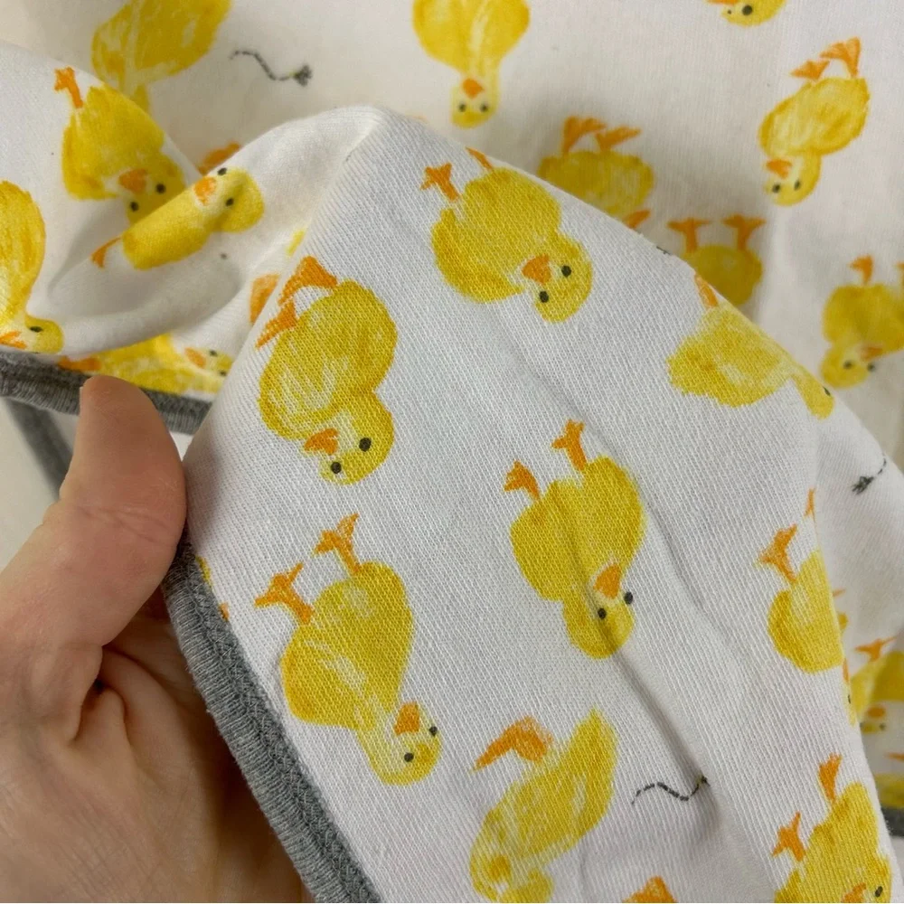 Burt's Bees Baby Hooded Towel Terry Cloth Duck Print Gray White Yellow Duckling